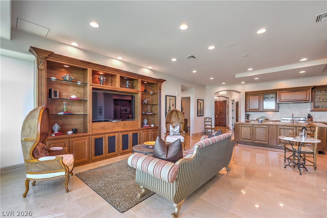 9101 Alta Drive 12 Las Vegas NV 89145
