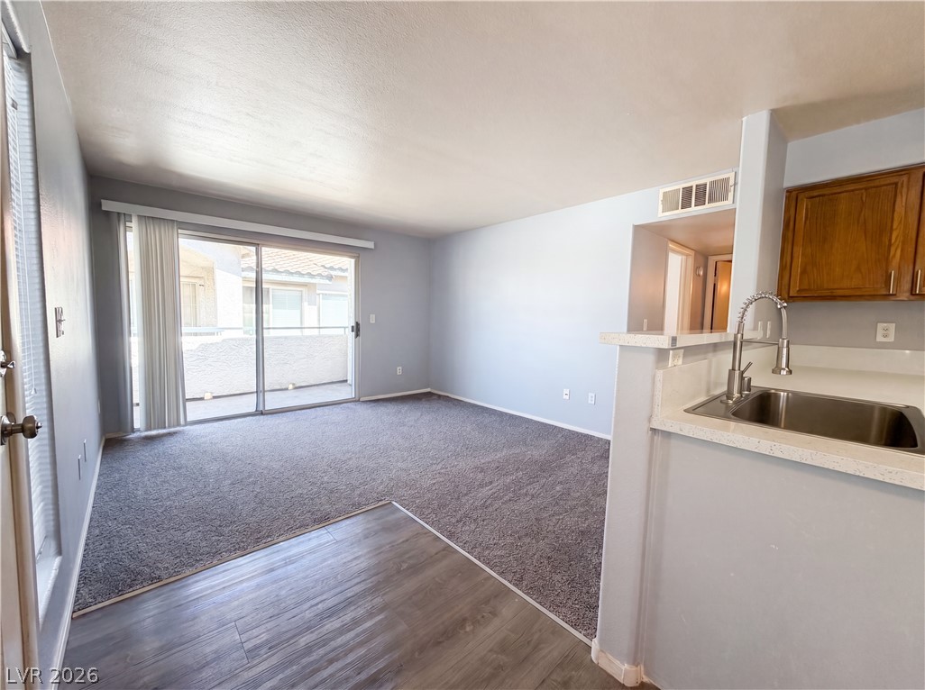 3087 Key Largo 201 Las Vegas NV 89120