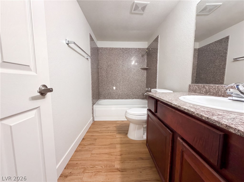 5098 River Glen Drive 215 Las Vegas NV 89103