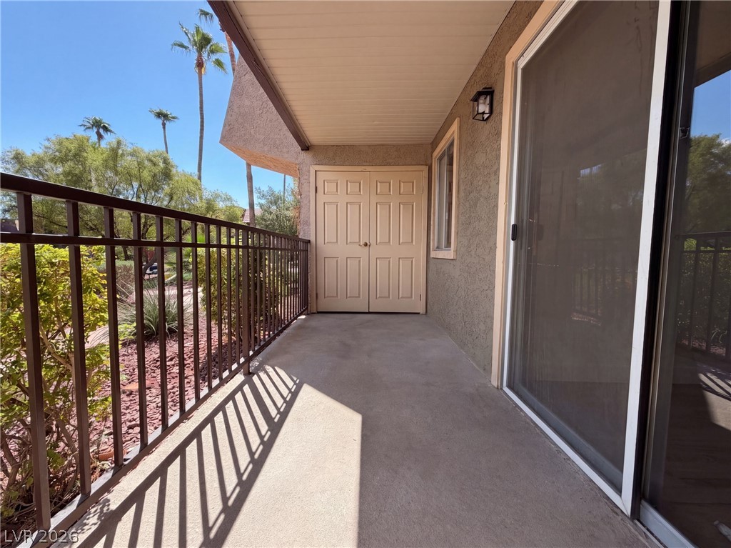 5098 River Glen Drive 215 Las Vegas NV 89103