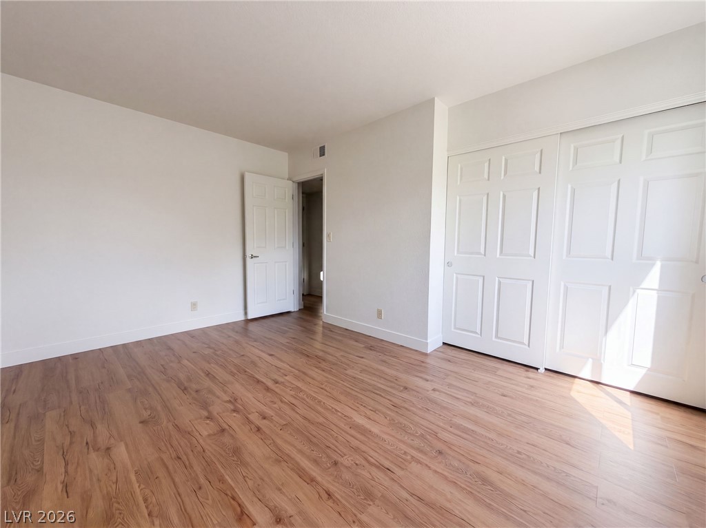 5098 River Glen Drive 215 Las Vegas NV 89103