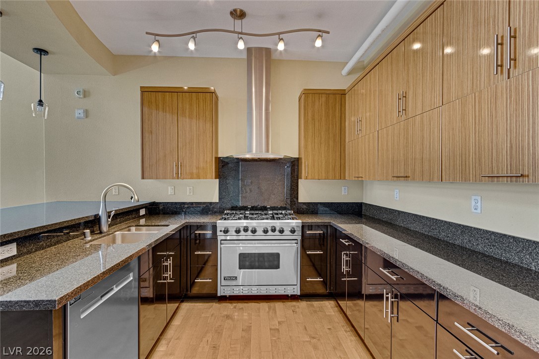 11441 Allerton Park Drive 208 Las Vegas NV 89135