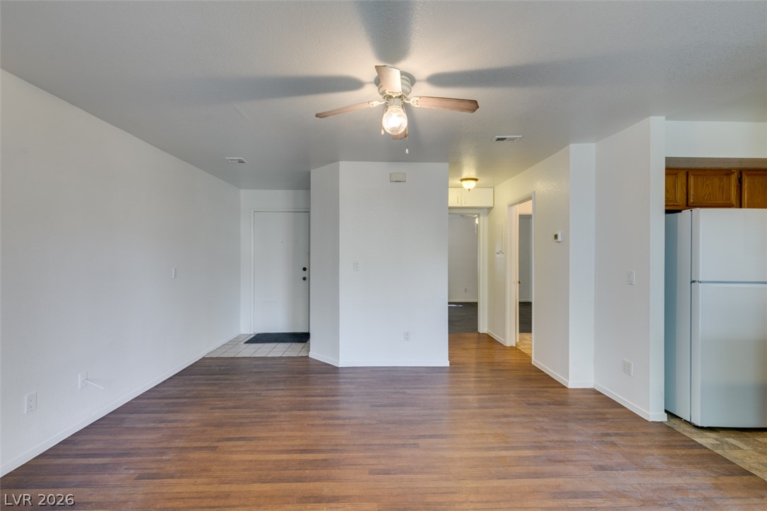 2220 Pine Breeze Lane 103 Las Vegas NV 89119