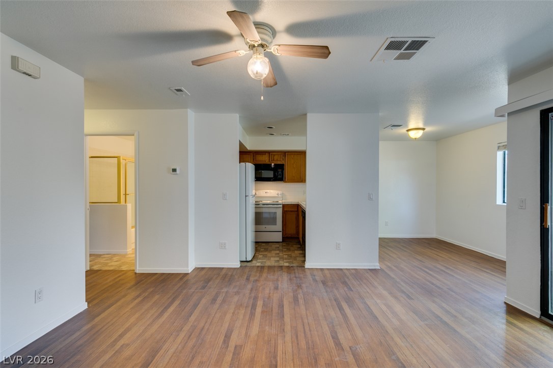 2220 Pine Breeze Lane 103 Las Vegas NV 89119