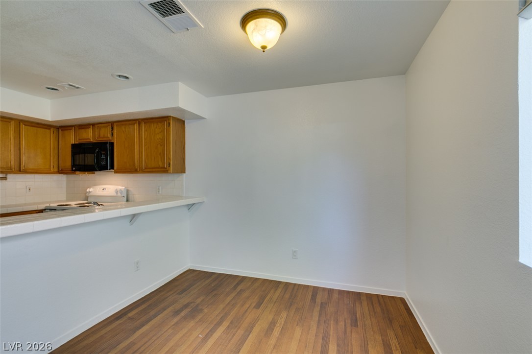 2220 Pine Breeze Lane 103 Las Vegas NV 89119