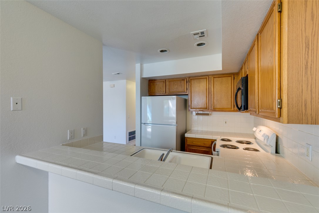 2220 Pine Breeze Lane 103 Las Vegas NV 89119