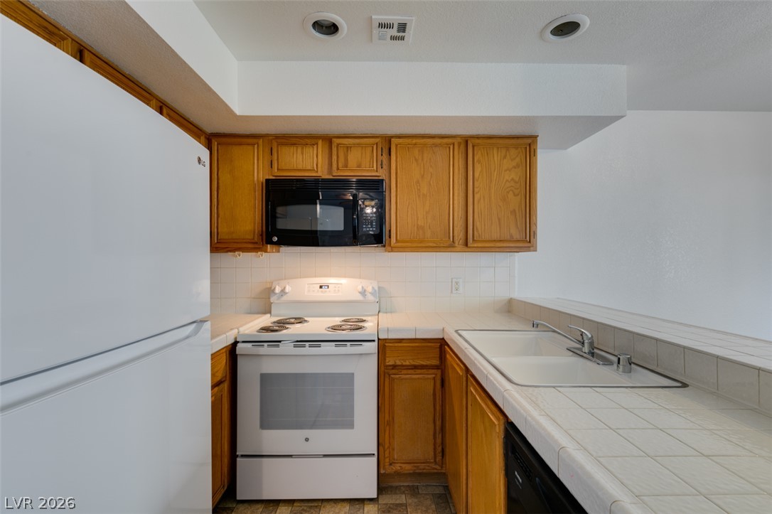 2220 Pine Breeze Lane 103 Las Vegas NV 89119
