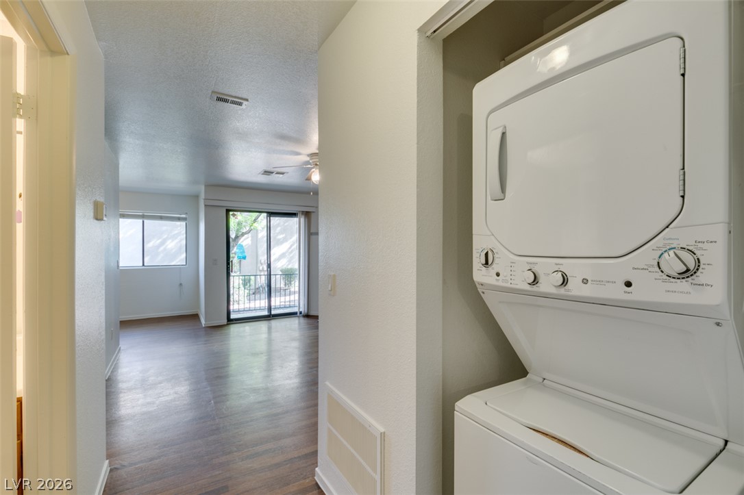 2220 Pine Breeze Lane 103 Las Vegas NV 89119