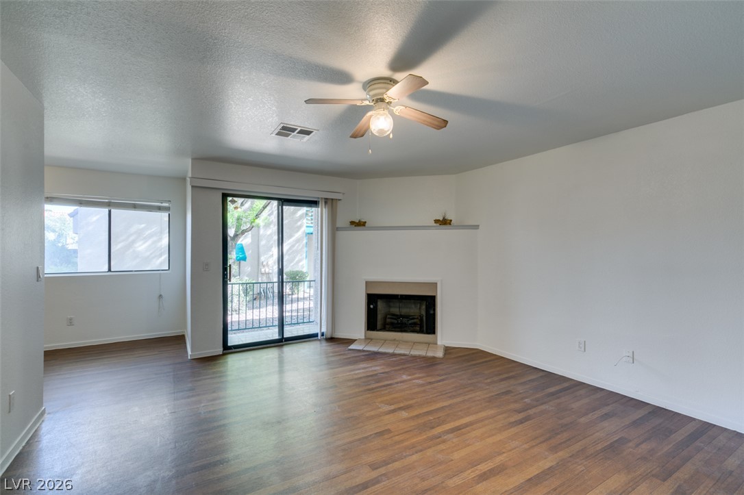 2220 Pine Breeze Lane 103 Las Vegas NV 89119