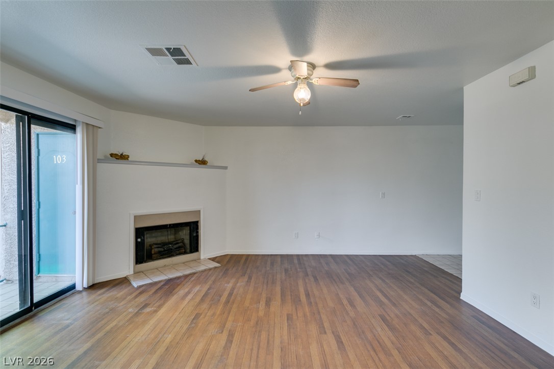 2220 Pine Breeze Lane 103 Las Vegas NV 89119
