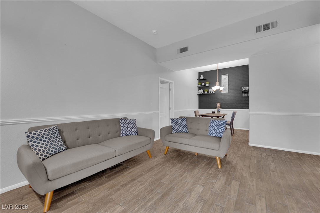 2305 West Horizon Ridge Parkway 3512 Henderson NV 89052