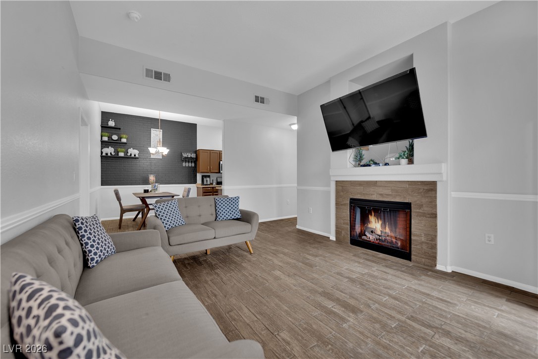 2305 West Horizon Ridge Parkway 3512 Henderson NV 89052