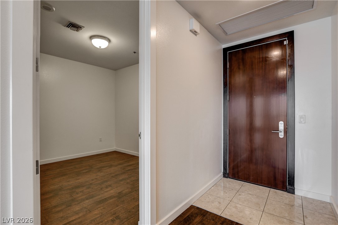 4575 Dean Martin Drive 3007 Las Vegas NV 89103