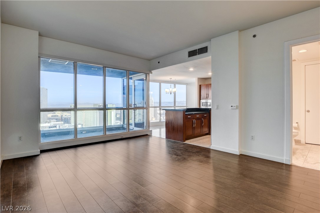 4575 Dean Martin Drive 3007 Las Vegas NV 89103