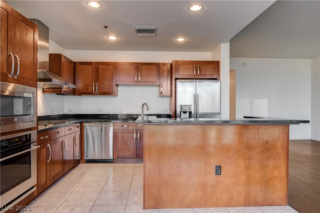 4575 Dean Martin Drive 3007 Las Vegas NV 89103