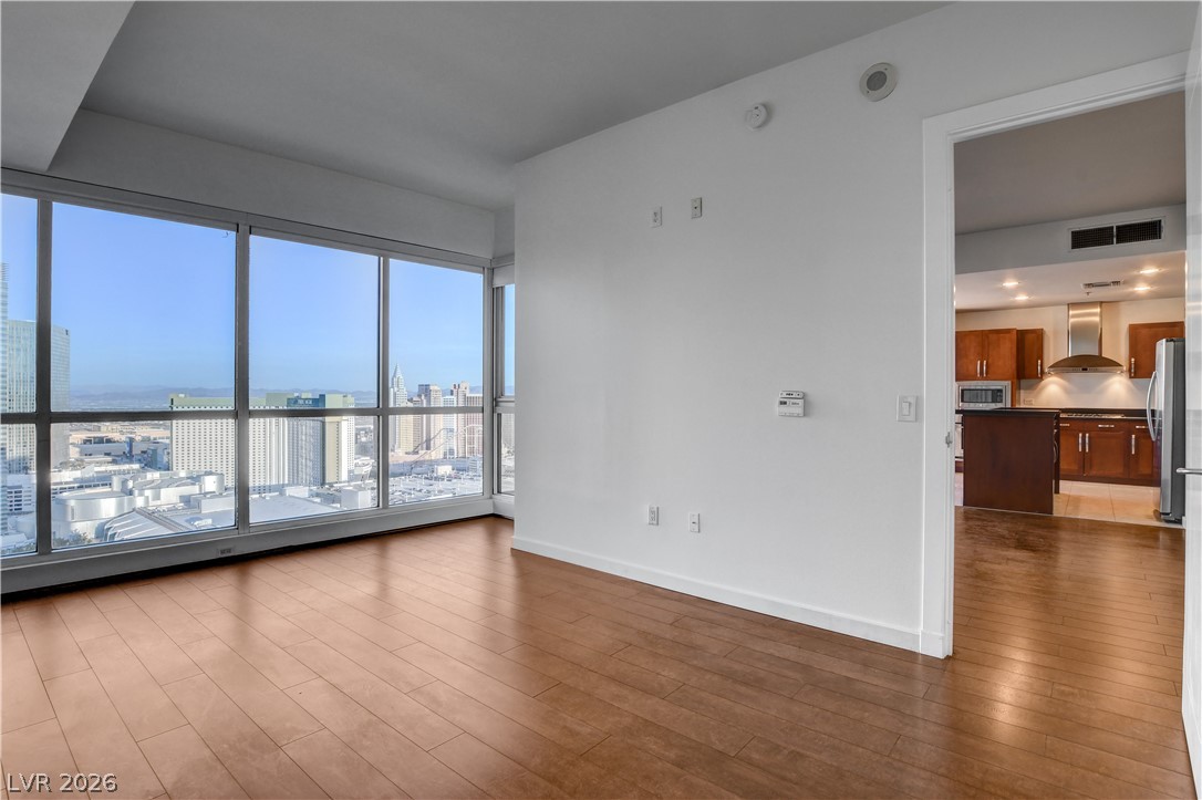 4575 Dean Martin Drive 3007 Las Vegas NV 89103