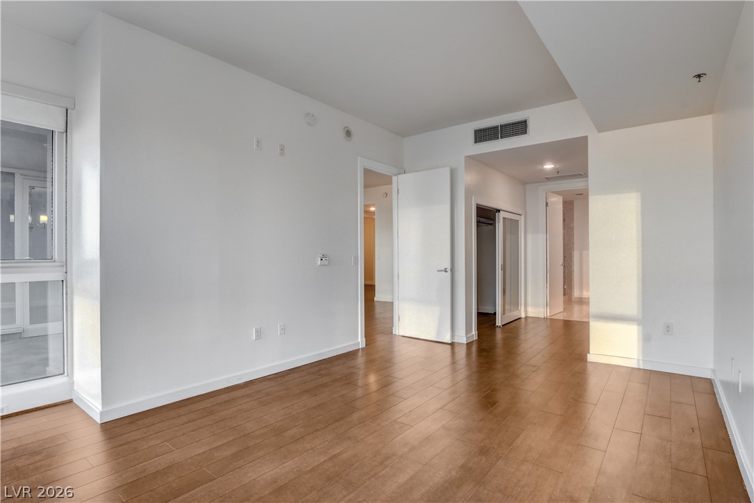 4575 Dean Martin Drive 3007 Las Vegas NV 89103