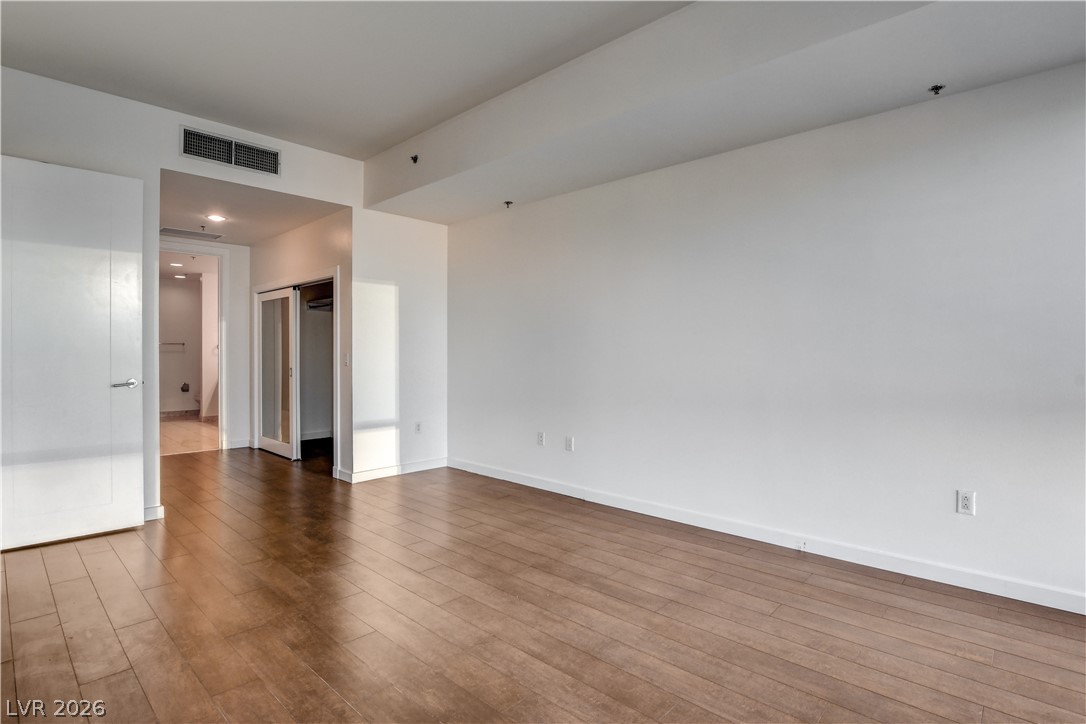4575 Dean Martin Drive 3007 Las Vegas NV 89103