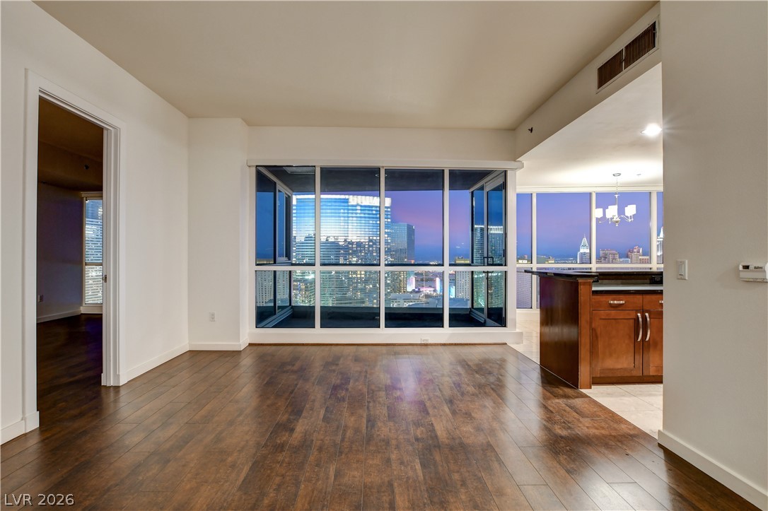 4575 Dean Martin Drive 3007 Las Vegas NV 89103