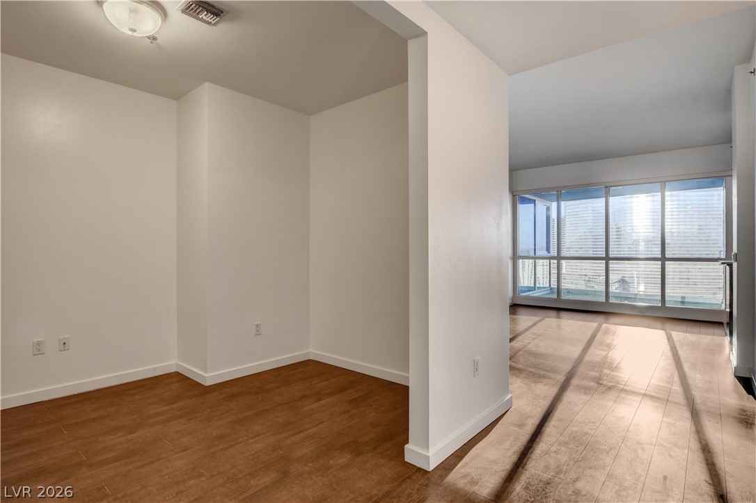 4575 Dean Martin Drive 3007 Las Vegas NV 89103
