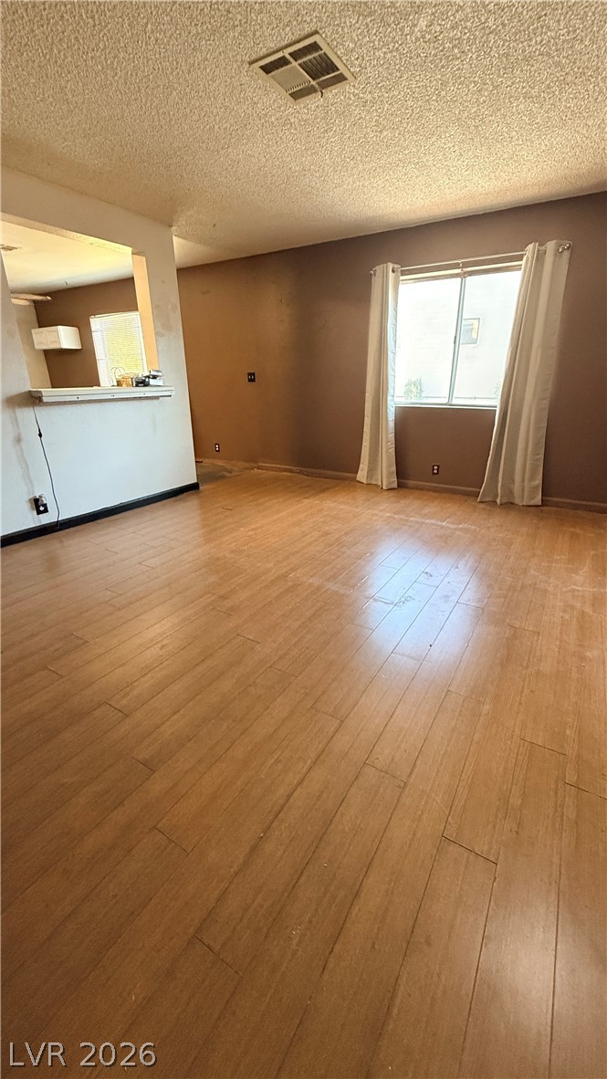 5161 Pioneer Avenue 202 Las Vegas NV 89146