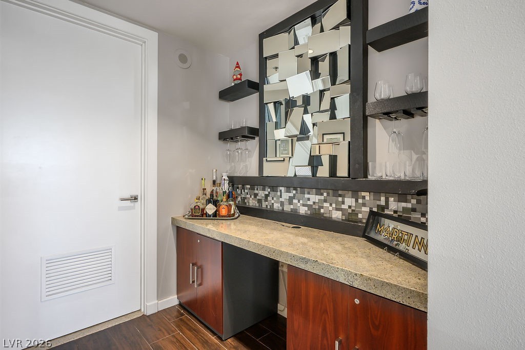 4471 Dean Martin Drive 2907 Las Vegas NV 89103
