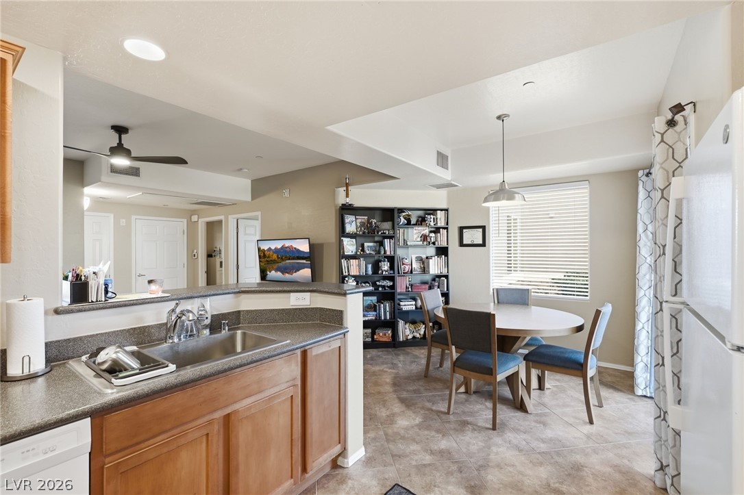 6868 Sky Pointe Drive 1073 Las Vegas NV 89131