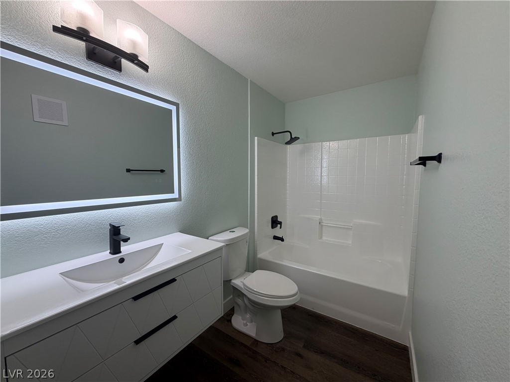 3136 Tarpon Drive 201 Las Vegas NV 89120