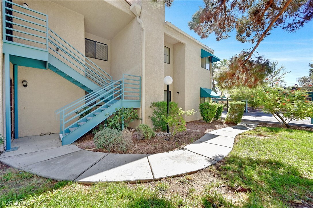 2180 Pinetop Lane 201 Las Vegas NV 89119