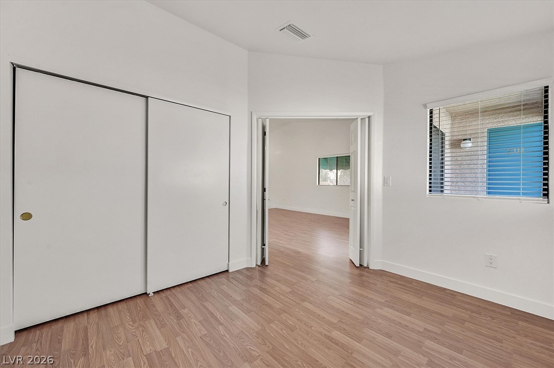 2180 Pinetop Lane 201 Las Vegas NV 89119