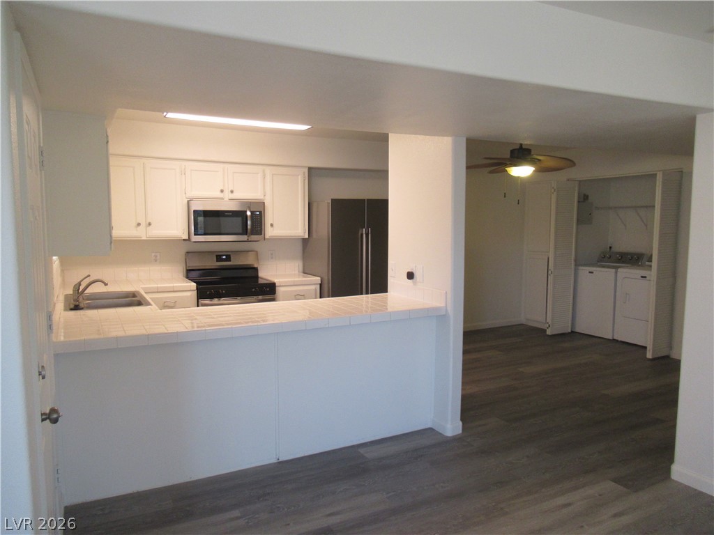 2725 South Nellis Boulevard 1020 Las Vegas NV 89121