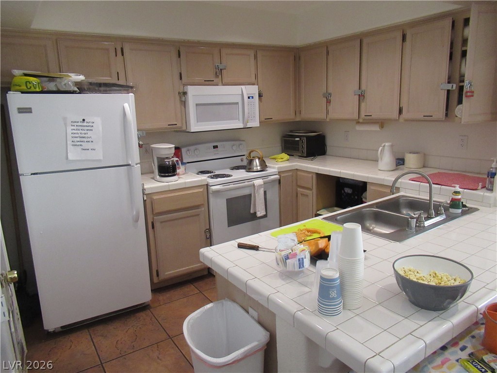 2725 South Nellis Boulevard 1020 Las Vegas NV 89121