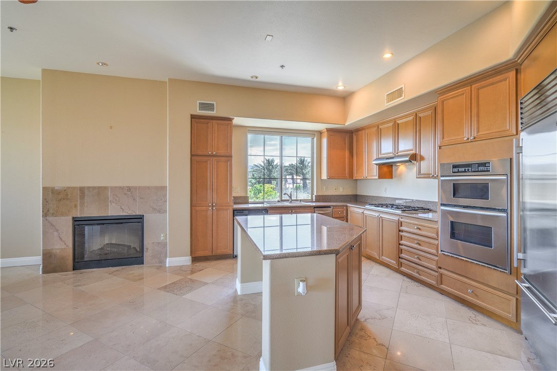 15 Via Mantova 302 Henderson NV 89011