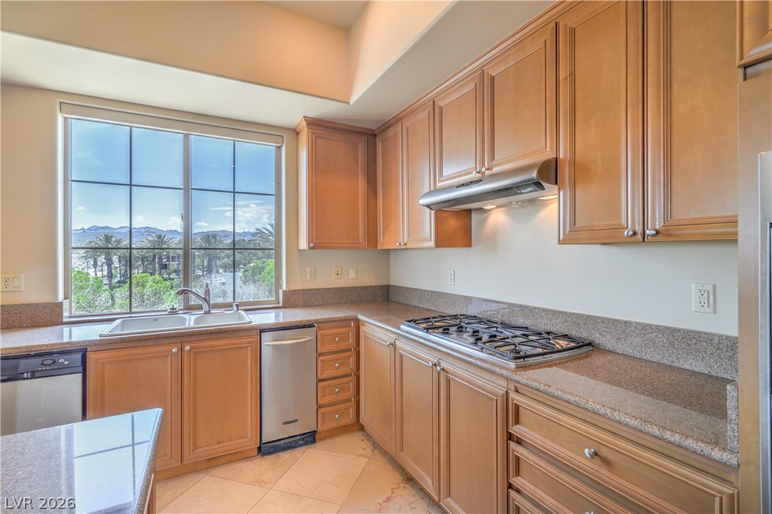 15 Via Mantova 302 Henderson NV 89011