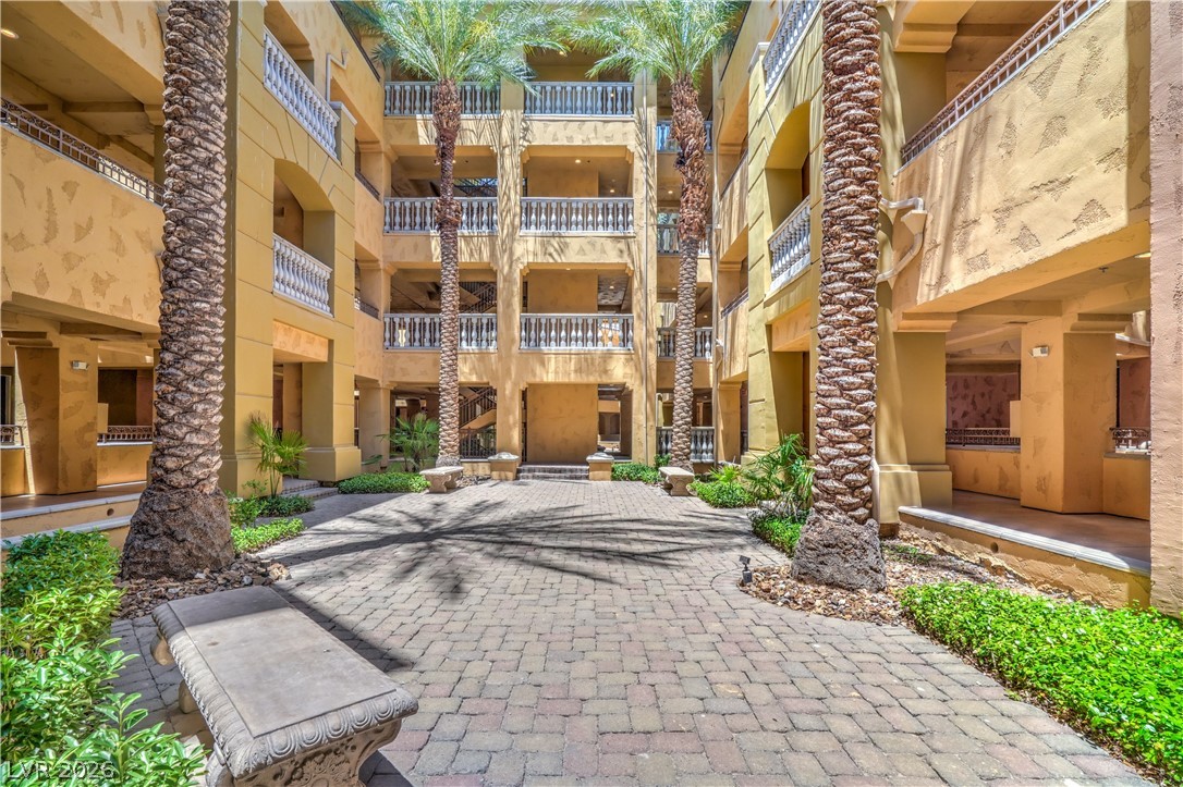 15 Via Mantova 302 Henderson NV 89011