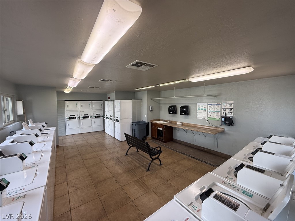 1455 East Katie Avenue L23 Las Vegas NV 89119
