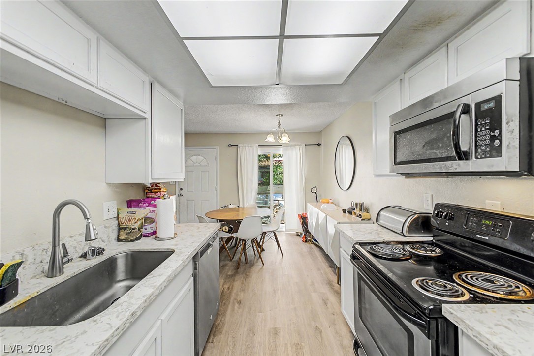 929 Willow Tree Drive D Las Vegas NV 89128