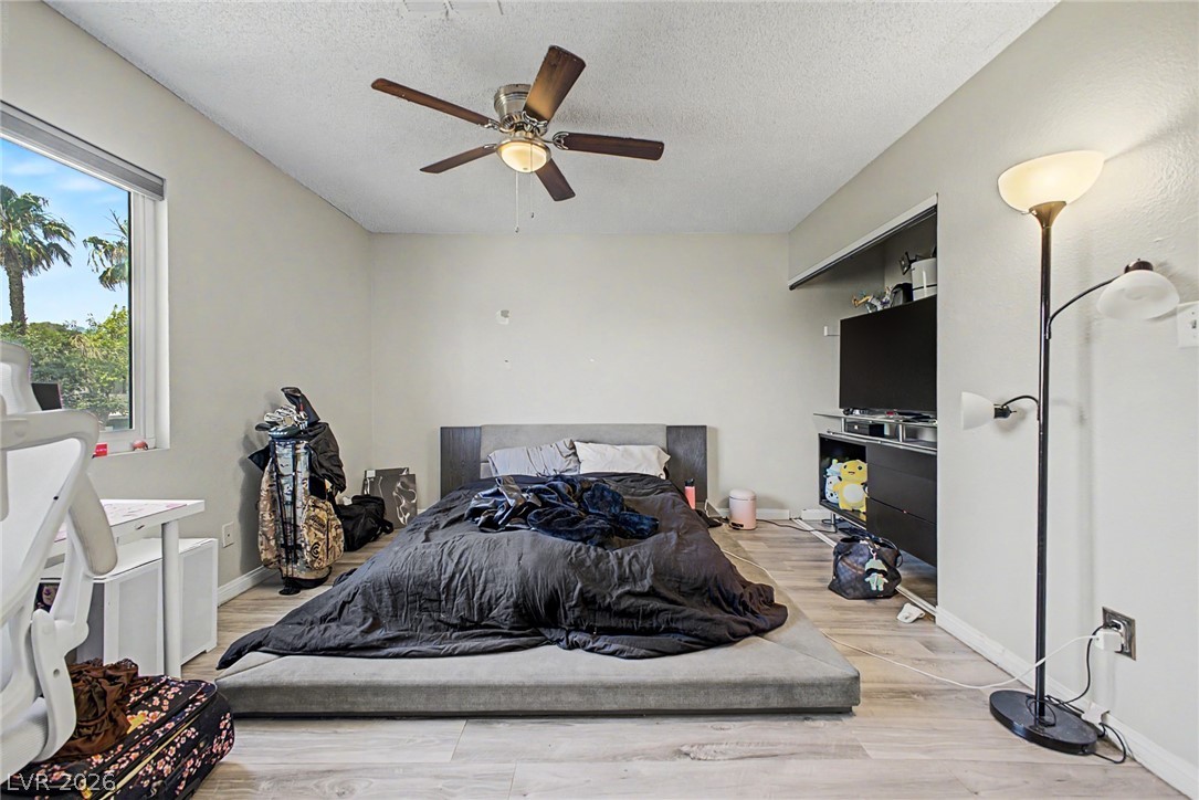 929 Willow Tree Drive D Las Vegas NV 89128