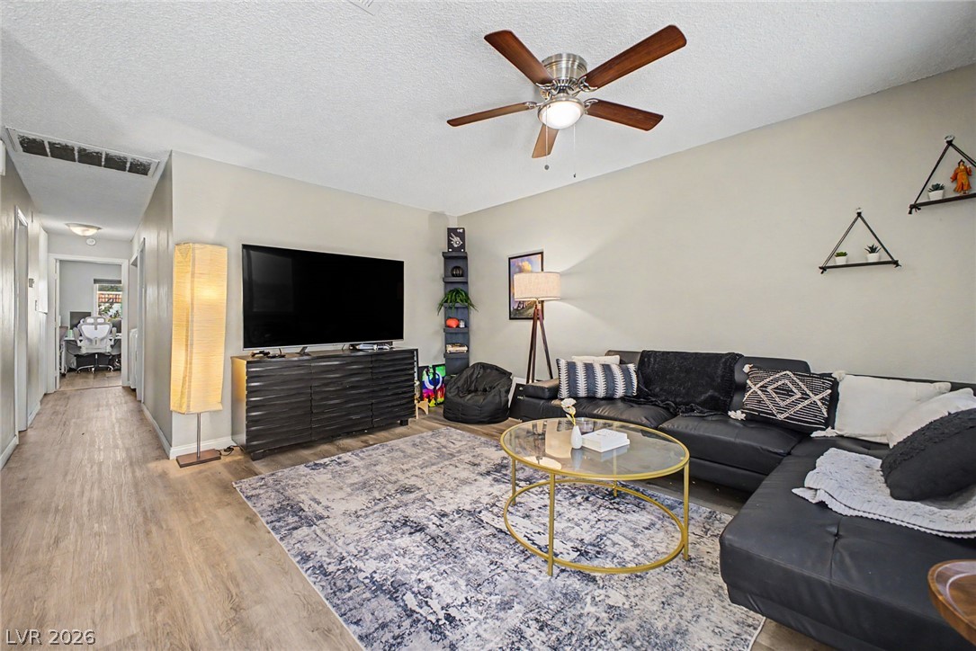 929 Willow Tree Drive D Las Vegas NV 89128