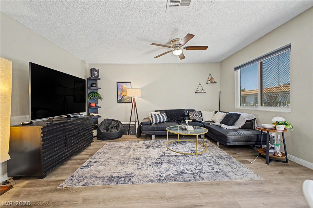 929 Willow Tree Drive D Las Vegas NV 89128