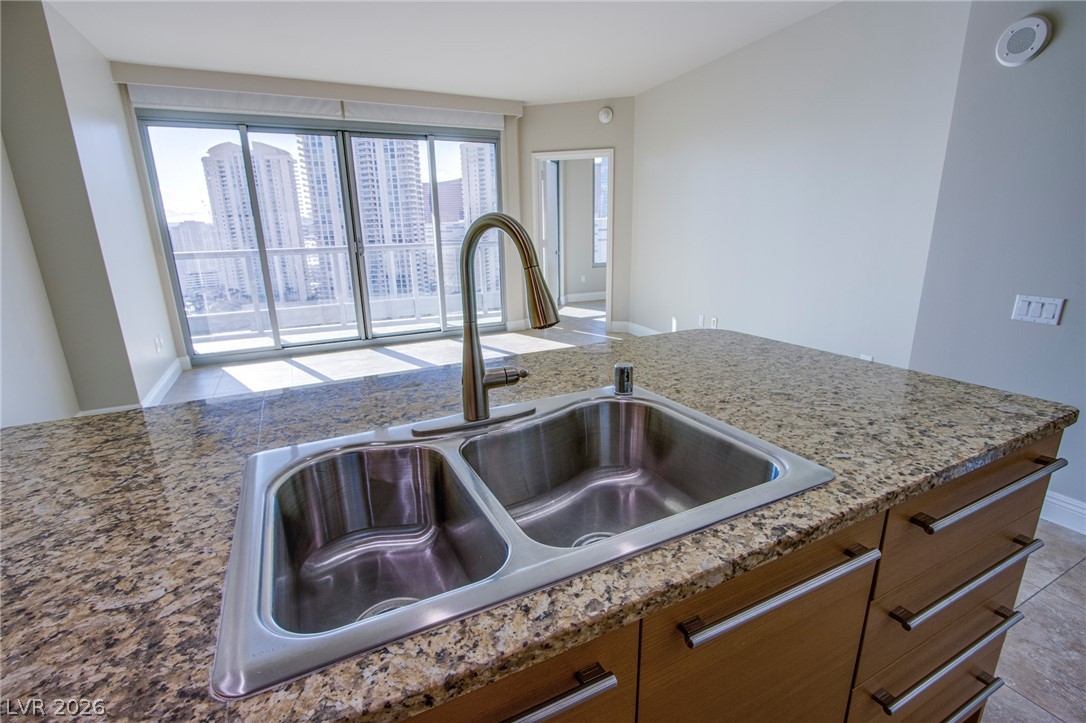 222 Karen Avenue 2303 Las Vegas NV 89109