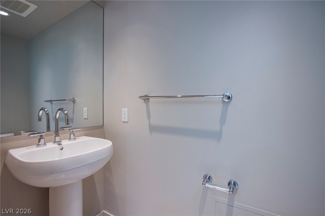 222 Karen Avenue 2303 Las Vegas NV 89109