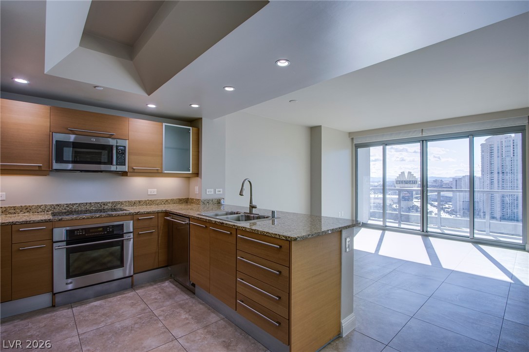 222 Karen Avenue 2303 Las Vegas NV 89109