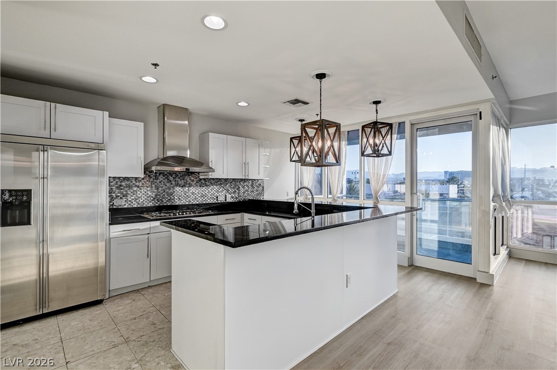 4575 Dean Martin Drive 406 Las Vegas NV 89103