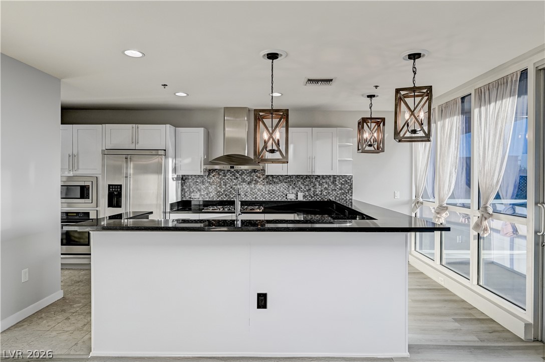 4575 Dean Martin Drive 406 Las Vegas NV 89103