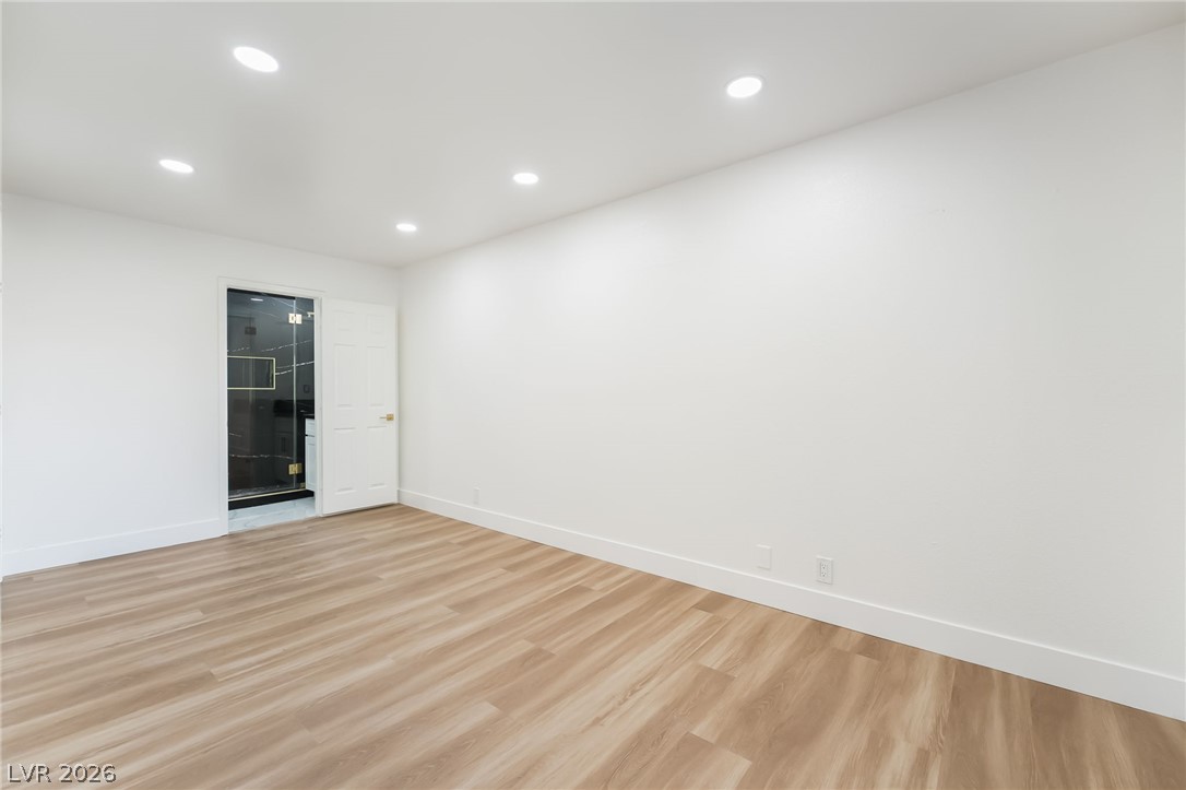 5332 River Glen Drive 400 Las Vegas NV 89103