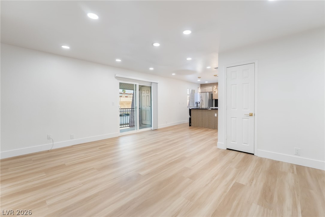 5332 River Glen Drive 400 Las Vegas NV 89103