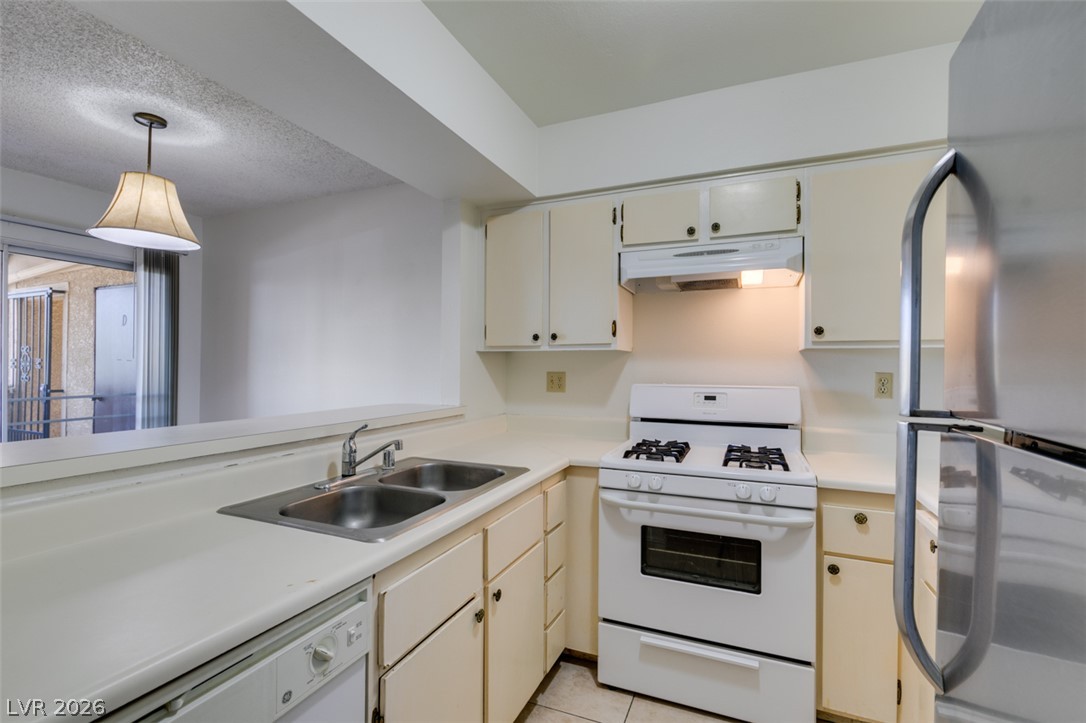 1404 Santa Anita Drive D Las Vegas NV 89119