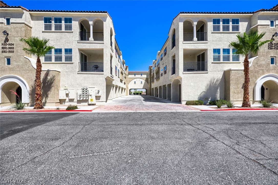 2555 Hampton Road 9301 Henderson NV 89052