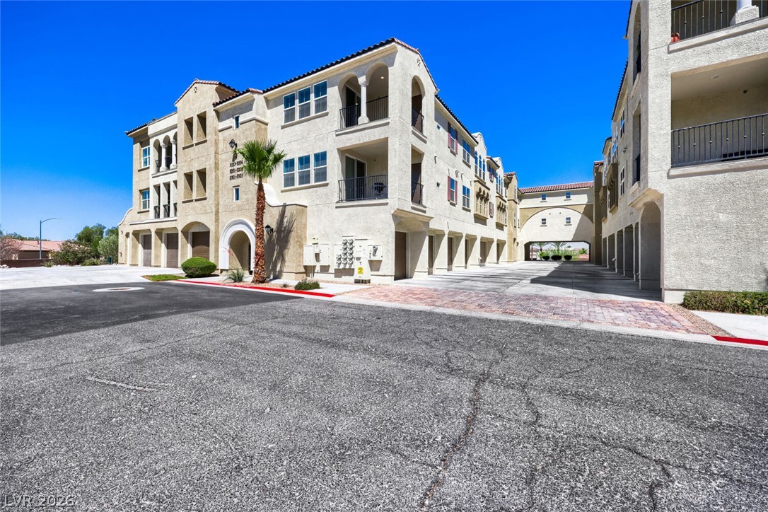 2555 Hampton Road 9301 Henderson NV 89052